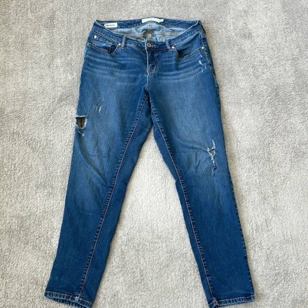 VGC Torrid Boyfriend Jean - Medium Wash - Some Distressing - Size 12R